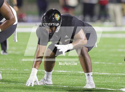 Thumbnail 2 in Polynesian Bowl (Team Mauka vs. Team Makai) photogallery.