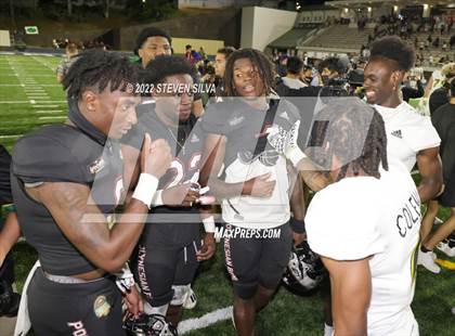 Thumbnail 3 in Polynesian Bowl (Team Mauka vs. Team Makai) photogallery.