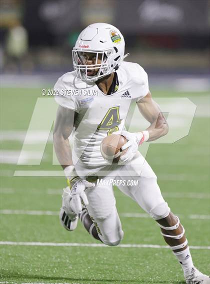 Thumbnail 1 in Polynesian Bowl (Team Mauka vs. Team Makai) photogallery.