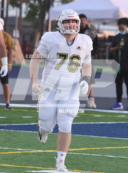 Thumbnail 3 in Polynesian Bowl (Team Mauka vs. Team Makai) photogallery.