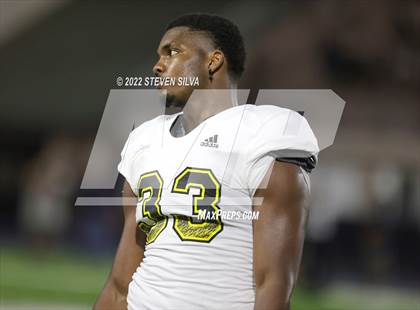 Thumbnail 2 in Polynesian Bowl (Team Mauka vs. Team Makai) photogallery.