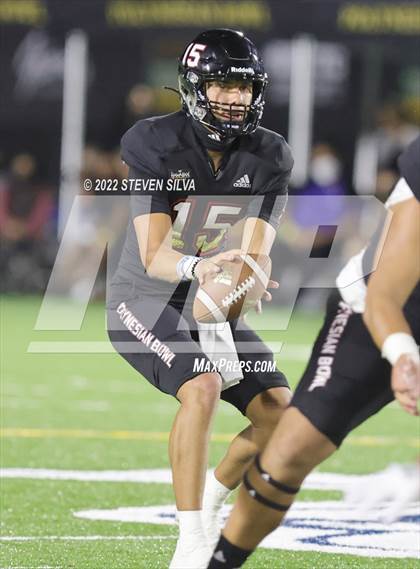 Thumbnail 2 in Polynesian Bowl (Team Mauka vs. Team Makai) photogallery.