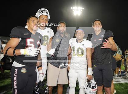 Thumbnail 2 in Polynesian Bowl (Team Mauka vs. Team Makai) photogallery.