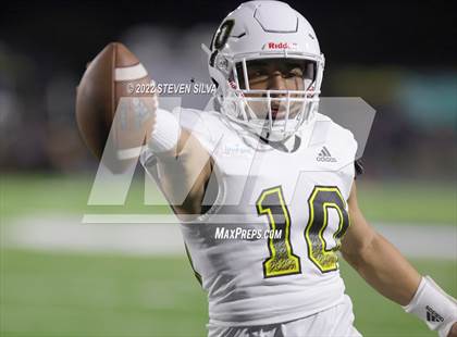 Thumbnail 2 in Polynesian Bowl (Team Mauka vs. Team Makai) photogallery.