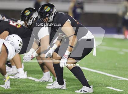 Thumbnail 2 in Polynesian Bowl (Team Mauka vs. Team Makai) photogallery.