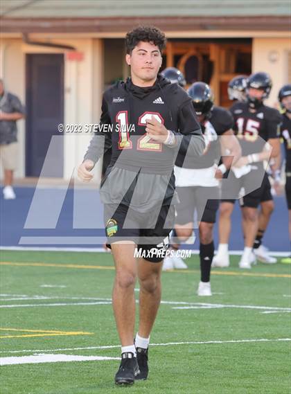 Thumbnail 2 in Polynesian Bowl (Team Mauka vs. Team Makai) photogallery.