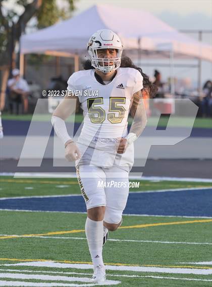Thumbnail 3 in Polynesian Bowl (Team Mauka vs. Team Makai) photogallery.
