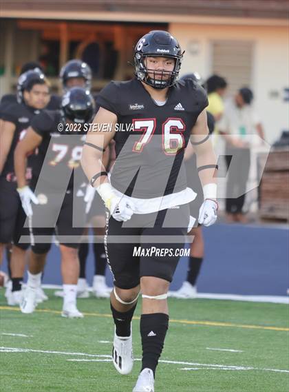 Thumbnail 2 in Polynesian Bowl (Team Mauka vs. Team Makai) photogallery.