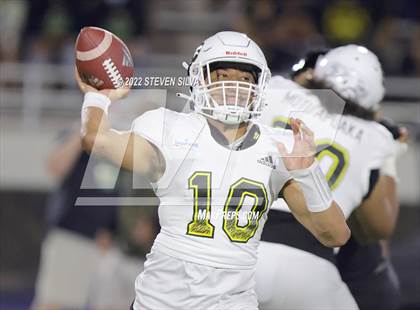Thumbnail 2 in Polynesian Bowl (Team Mauka vs. Team Makai) photogallery.