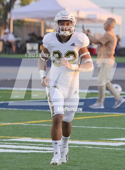 Thumbnail 3 in Polynesian Bowl (Team Mauka vs. Team Makai) photogallery.