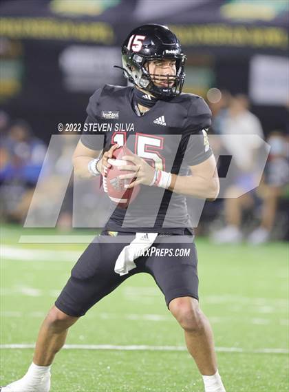 Thumbnail 1 in Polynesian Bowl (Team Mauka vs. Team Makai) photogallery.