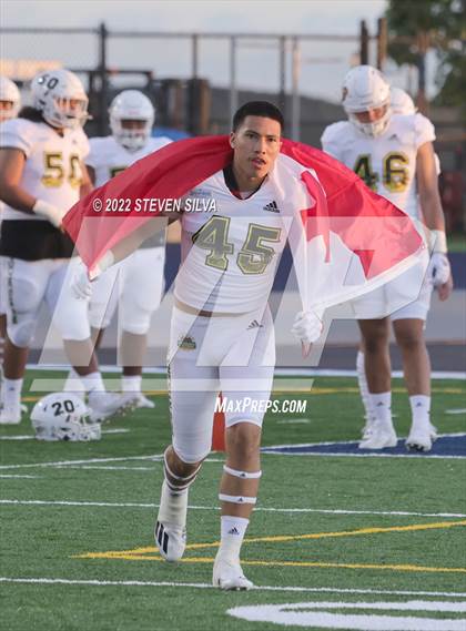 Thumbnail 1 in Polynesian Bowl (Team Mauka vs. Team Makai) photogallery.