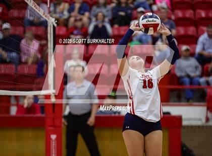 Thumbnail 1 in JV: Merkel @ Jim Ned photogallery.