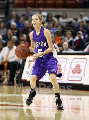 Thumbnail 1 in Navasota vs Canyon (UIL 3A Semifinals) photogallery.