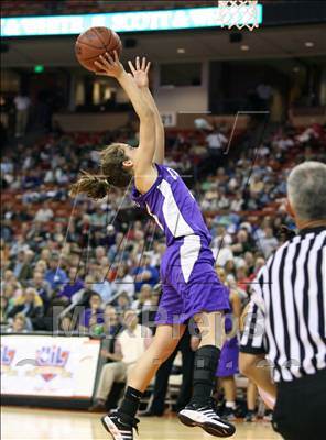 Thumbnail 2 in Navasota vs Canyon (UIL 3A Semifinals) photogallery.