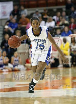 Thumbnail 1 in Navasota vs Canyon (UIL 3A Semifinals) photogallery.