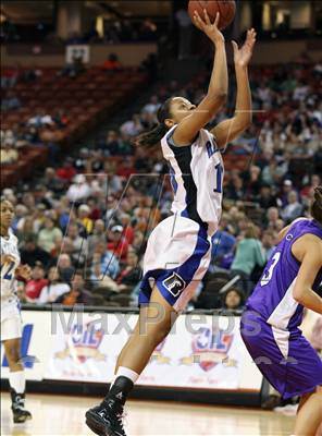 Thumbnail 3 in Navasota vs Canyon (UIL 3A Semifinals) photogallery.