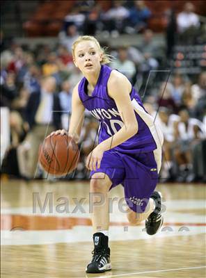 Thumbnail 2 in Navasota vs Canyon (UIL 3A Semifinals) photogallery.