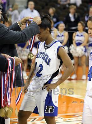 Thumbnail 1 in Navasota vs Canyon (UIL 3A Semifinals) photogallery.