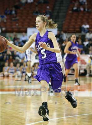 Thumbnail 2 in Navasota vs Canyon (UIL 3A Semifinals) photogallery.