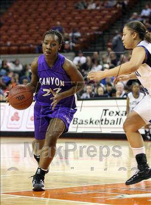 Thumbnail 3 in Navasota vs Canyon (UIL 3A Semifinals) photogallery.