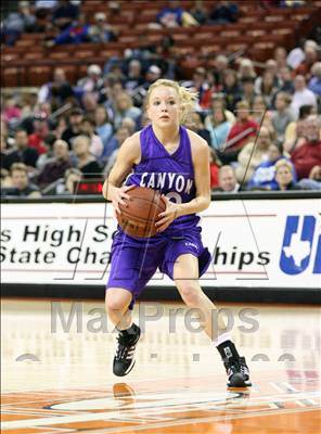 Thumbnail 1 in Navasota vs Canyon (UIL 3A Semifinals) photogallery.