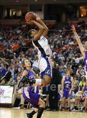 Thumbnail 1 in Navasota vs Canyon (UIL 3A Semifinals) photogallery.