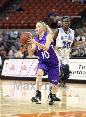 Thumbnail 3 in Navasota vs Canyon (UIL 3A Semifinals) photogallery.