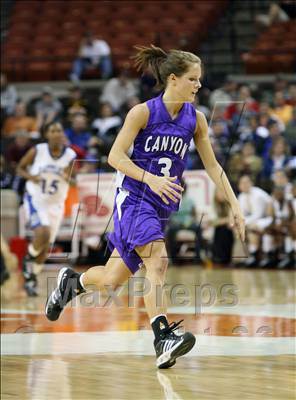 Thumbnail 2 in Navasota vs Canyon (UIL 3A Semifinals) photogallery.