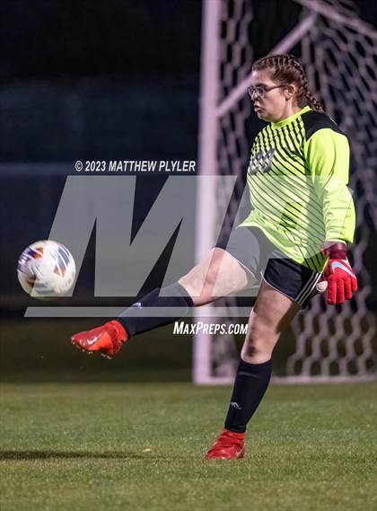Thumbnail 1 in Triton @ Terry Sanford photogallery.