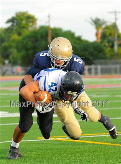 Thumbnail 3 in San Tan Foothills vs. Yuma Catholic (AIA D5 Semifinal) photogallery.