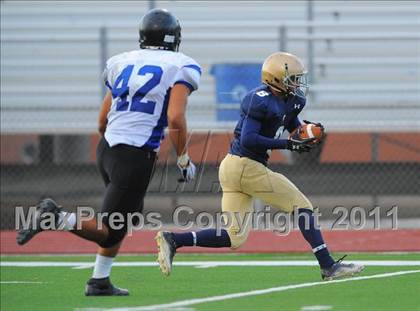 Thumbnail 3 in San Tan Foothills vs. Yuma Catholic (AIA D5 Semifinal) photogallery.