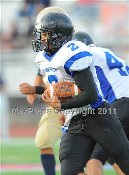 Thumbnail 2 in San Tan Foothills vs. Yuma Catholic (AIA D5 Semifinal) photogallery.