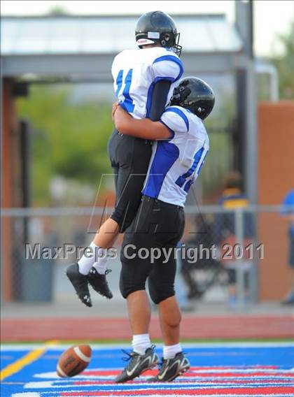 Thumbnail 2 in San Tan Foothills vs. Yuma Catholic (AIA D5 Semifinal) photogallery.
