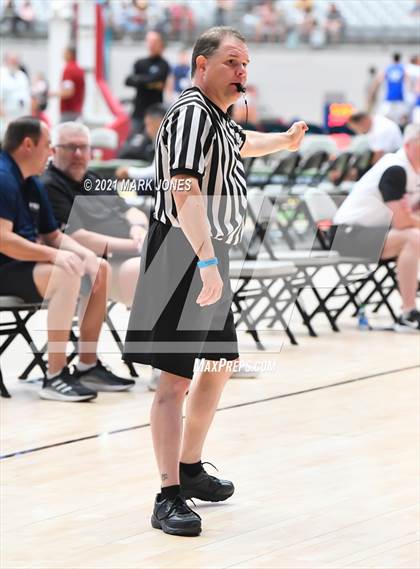 Thumbnail 2 in Mesa vs. Marin Catholic - Section 7 Basketball Tournament photogallery.