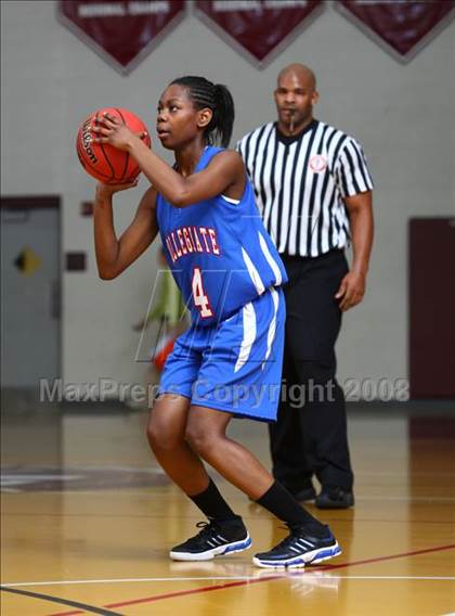 Thumbnail 2 in King's Fork vs. Norfolk Collegiate  (Lady Greyhound Classic) photogallery.