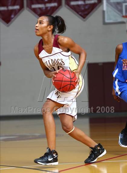 Thumbnail 1 in King's Fork vs. Norfolk Collegiate  (Lady Greyhound Classic) photogallery.