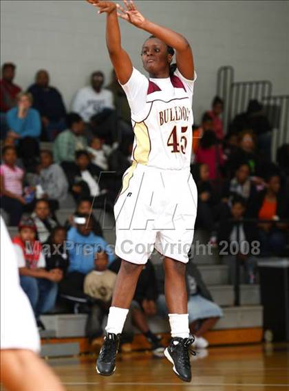 Thumbnail 1 in King's Fork vs. Norfolk Collegiate  (Lady Greyhound Classic) photogallery.