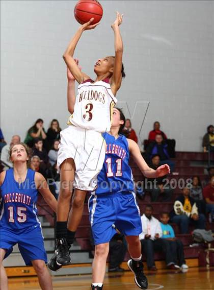 Thumbnail 1 in King's Fork vs. Norfolk Collegiate  (Lady Greyhound Classic) photogallery.