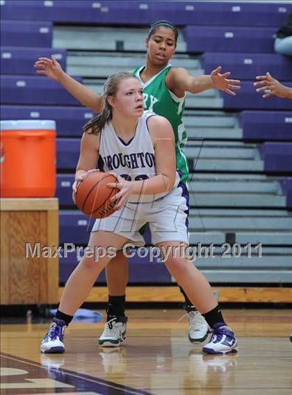 Thumbnail 1 in Cary @ Broughton photogallery.