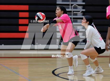 Thumbnail 1 in Glynn Academy vs Jonesboro (2023 GHSA 6A Round 1) photogallery.