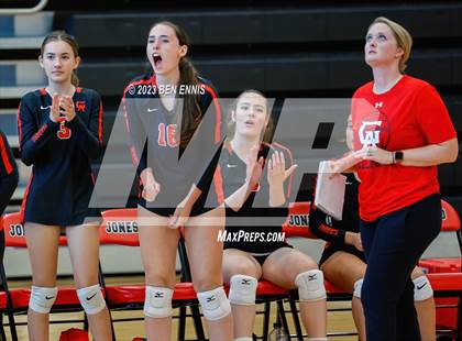 Thumbnail 2 in Glynn Academy vs Jonesboro (2023 GHSA 6A Round 1) photogallery.