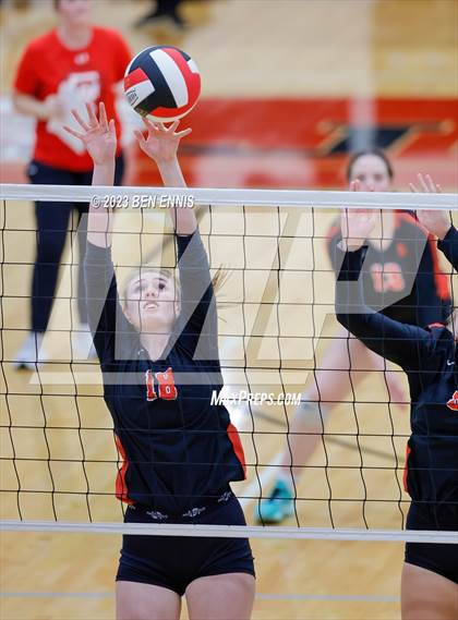Thumbnail 1 in Glynn Academy vs Jonesboro (2023 GHSA 6A Round 1) photogallery.