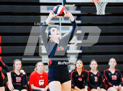 Thumbnail 2 in Glynn Academy vs Jonesboro (2023 GHSA 6A Round 1) photogallery.