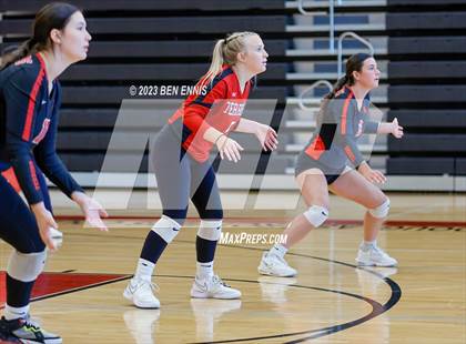 Thumbnail 2 in Glynn Academy vs Jonesboro (2023 GHSA 6A Round 1) photogallery.