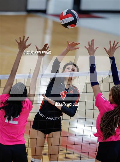 Thumbnail 1 in Glynn Academy vs Jonesboro (2023 GHSA 6A Round 1) photogallery.