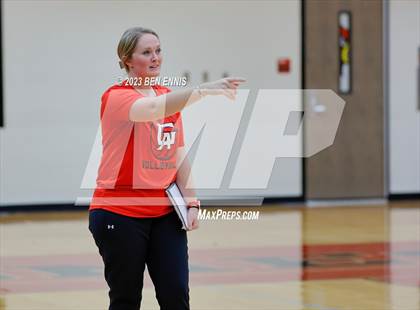 Thumbnail 2 in Glynn Academy vs Jonesboro (2023 GHSA 6A Round 1) photogallery.