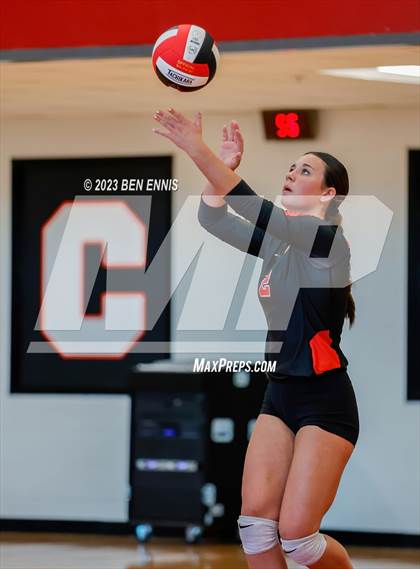 Thumbnail 2 in Glynn Academy vs Jonesboro (2023 GHSA 6A Round 1) photogallery.