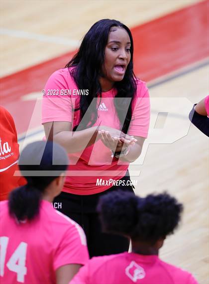 Thumbnail 2 in Glynn Academy vs Jonesboro (2023 GHSA 6A Round 1) photogallery.