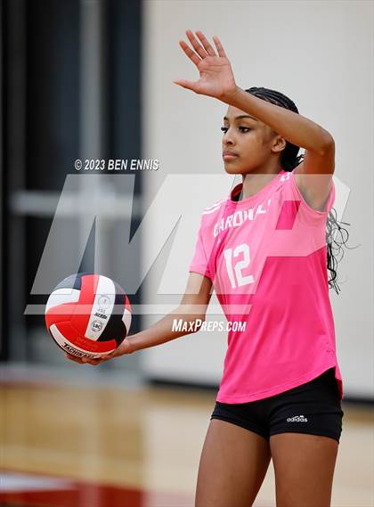 Thumbnail 3 in Glynn Academy vs Jonesboro (2023 GHSA 6A Round 1) photogallery.